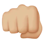 oncoming fist: medium-light skin tone สำหรับแพลตฟอร์ม Apple