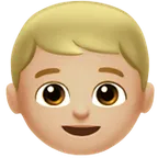 boy: medium-light skin tone per la piattaforma Apple