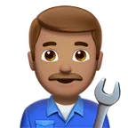 man mechanic: medium skin tone สำหรับแพลตฟอร์ม Apple