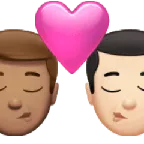 kiss: man, man, medium skin tone, light skin tone لمنصة Apple