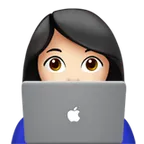 Apple platformu için woman technologist: light skin tone