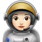 woman astronaut: light skin tone pentru platforma Apple