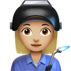 Apple platformu için woman factory worker: medium-light skin tone