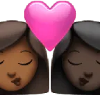kiss: woman, woman, medium-dark skin tone, dark skin tone per la piattaforma Apple