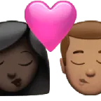 kiss: woman, man, dark skin tone, medium skin tone für Apple Plattform