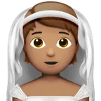 person with veil: medium skin tone สำหรับแพลตฟอร์ม Apple