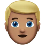 man: medium skin tone, blond hair per la piattaforma Apple