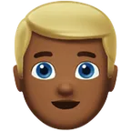 man: medium-dark skin tone, blond hair untuk platform Apple