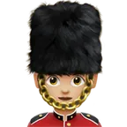 Apple platformon a(z) woman guard: medium-light skin tone képe