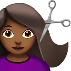 woman getting haircut: medium-dark skin tone для платформы Apple
