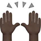 raising hands: dark skin tone per la piattaforma Apple
