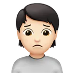 person frowning: light skin tone untuk platform Apple