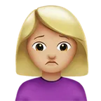 woman frowning: medium-light skin tone pour la plateforme Apple
