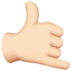 call me hand: light skin tone per la piattaforma Apple