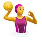 woman playing water polo alustalla Apple