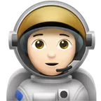 astronaut: light skin tone para a plataforma Apple