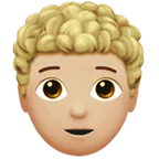 Apple platformu için person: medium-light skin tone, curly hair
