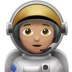 Apple platformu için astronaut: medium skin tone