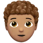 person: medium skin tone, curly hair untuk platform Apple