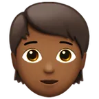 person: medium-dark skin tone für Apple Plattform