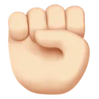 raised fist: light skin tone untuk platform Apple