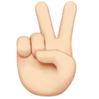 Apple platformon a(z) victory hand: light skin tone képe