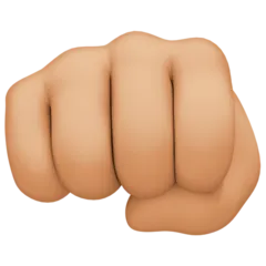 oncoming fist: medium-light skin tone สำหรับแพลตฟอร์ม Facebook