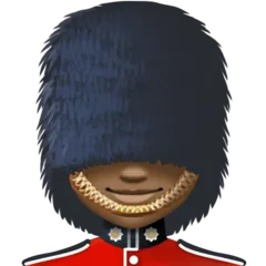 Facebook platformon a(z) woman guard: dark skin tone képe