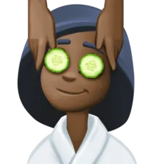 woman getting massage: dark skin tone für Facebook Plattform