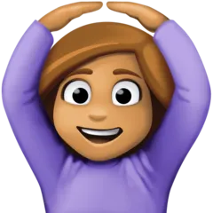 woman gesturing OK: medium skin tone para a plataforma Facebook