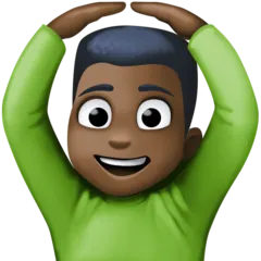 man gesturing OK: dark skin tone til Facebook platform
