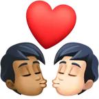 kiss: person, person, medium-dark skin tone, light skin tone per la piattaforma Facebook