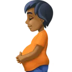 Facebook dla platformy pregnant person: medium-dark skin tone