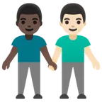 men holding hands: dark skin tone, light skin tone para a plataforma Google