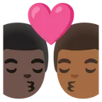 kiss: man, man, dark skin tone, medium-dark skin tone untuk platform Google