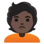 person pouting: dark skin tone untuk platform Google