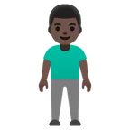 Google cho nền tảng man standing: dark skin tone