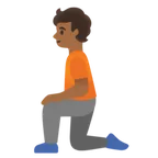 person kneeling: medium-dark skin tone pentru platforma Google