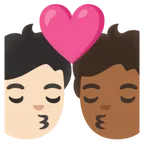kiss: person, person, light skin tone, medium-dark skin tone สำหรับแพลตฟอร์ม Google