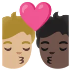 kiss: person, person, medium-light skin tone, dark skin tone עבור פלטפורמת Google