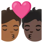 Google platformu için kiss: person, person, medium-dark skin tone, dark skin tone