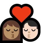kiss: woman, man, medium skin tone, light skin tone para a plataforma Microsoft
