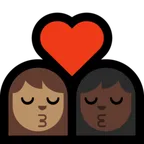 kiss: woman, woman, medium skin tone, dark skin tone สำหรับแพลตฟอร์ม Microsoft