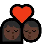 kiss: woman, man, dark skin tone til Microsoft platform