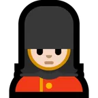 woman guard: light skin tone para la plataforma Microsoft