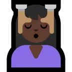 woman getting massage: dark skin tone für Microsoft Plattform