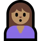 woman pouting: medium skin tone สำหรับแพลตฟอร์ม Microsoft