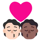 kiss: person, person, light skin tone, medium-dark skin tone สำหรับแพลตฟอร์ม Microsoft