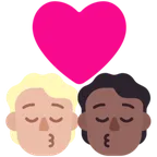 kiss: person, person, medium-light skin tone, medium-dark skin tone สำหรับแพลตฟอร์ม Microsoft