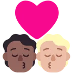 kiss: person, person, medium-dark skin tone, medium-light skin tone สำหรับแพลตฟอร์ม Microsoft